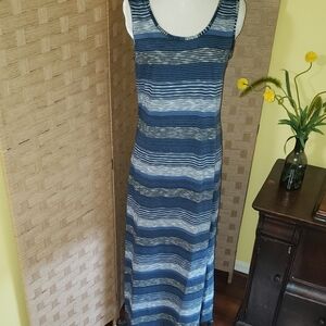 Max Studio Maxi Dress M
